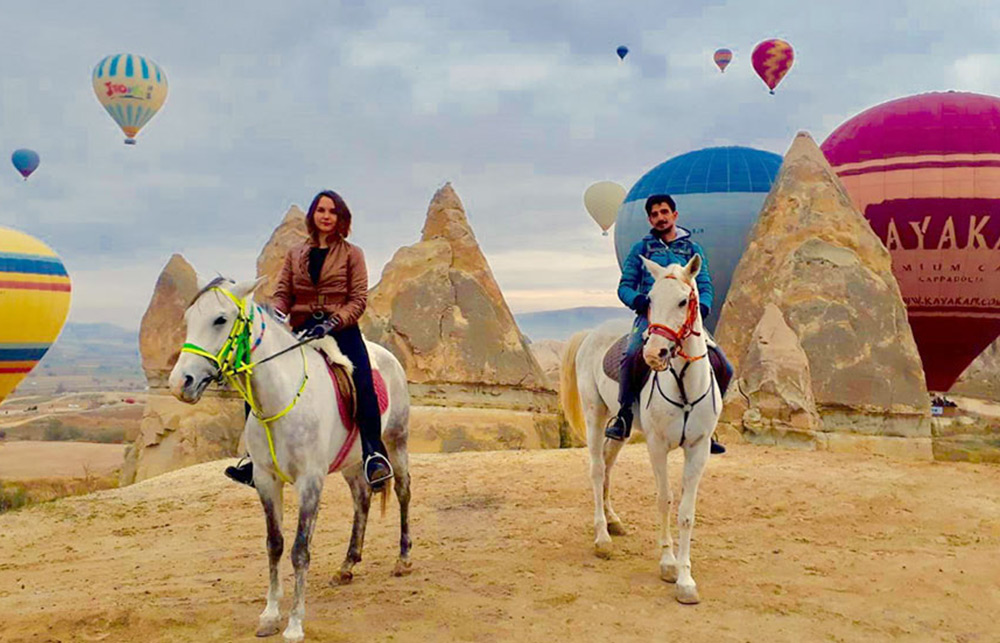 olenda-travel-agency-cappadocia-horse-riding-tour-image-2