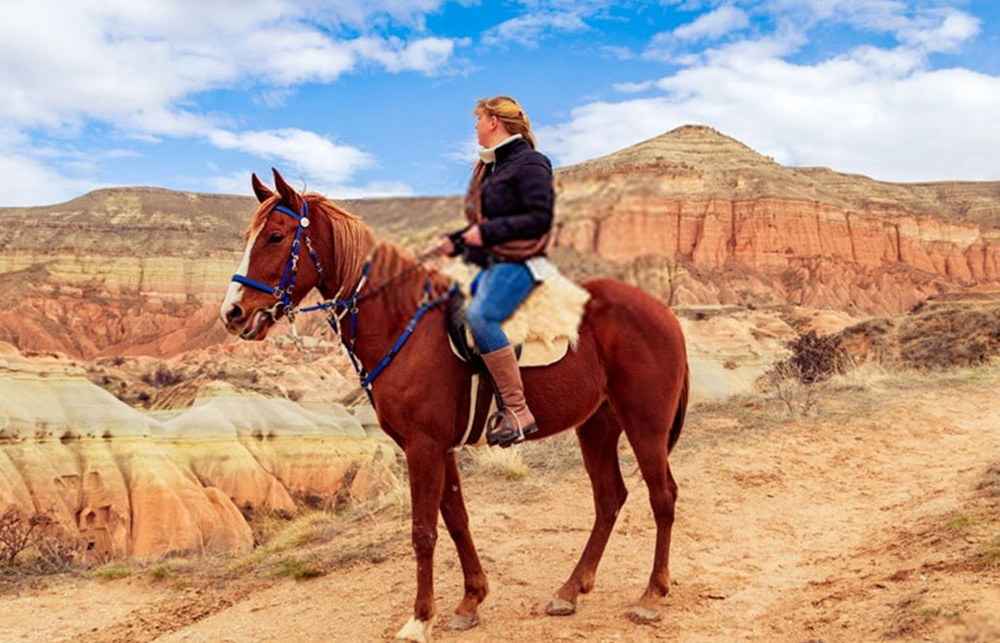 olenda-travel-agency-cappadocia-horse-riding-tour-image-4